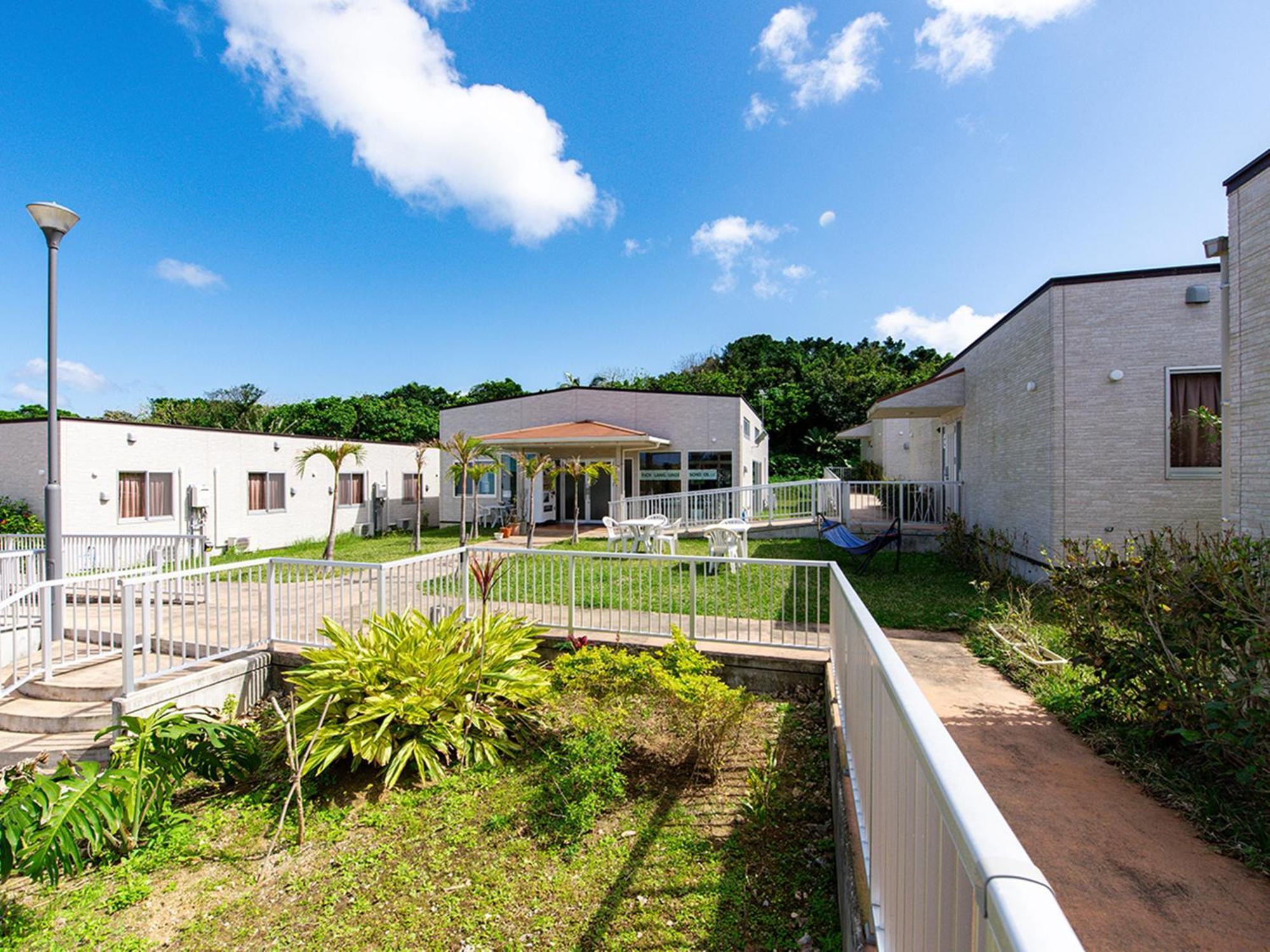 Rich Reson Ishigaki Hotel Ishigaki  Exterior photo